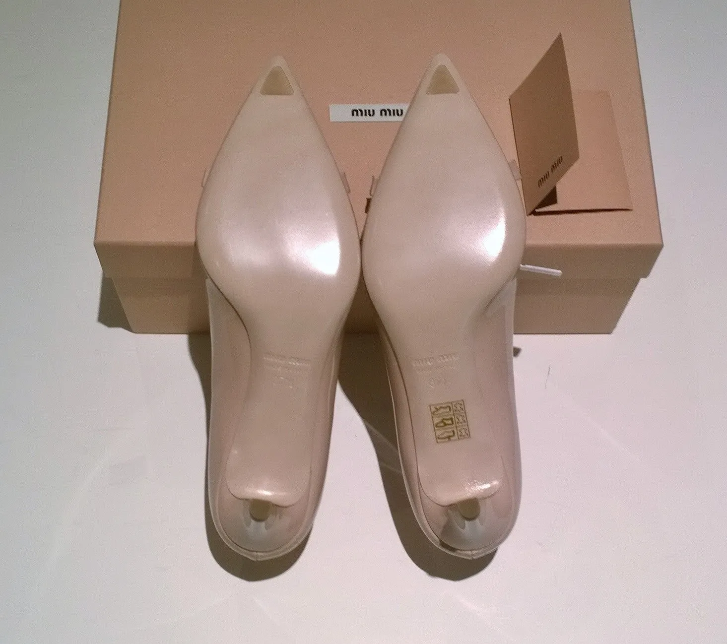 Miu Miu Cipria Bow Heels 50 in Pale Pink Nude Patent