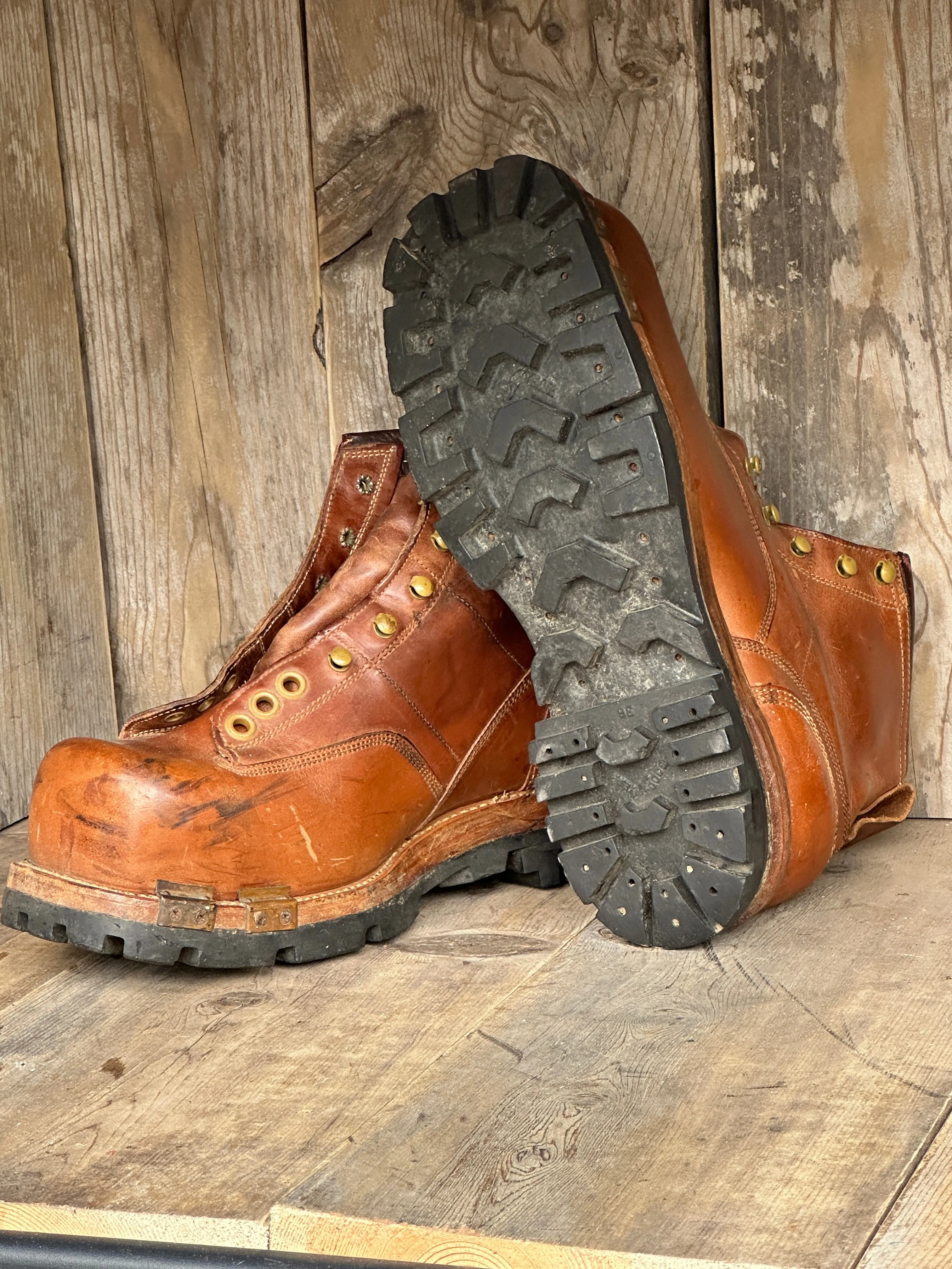 Vintage leather 10th Mountain Division Ski Boots